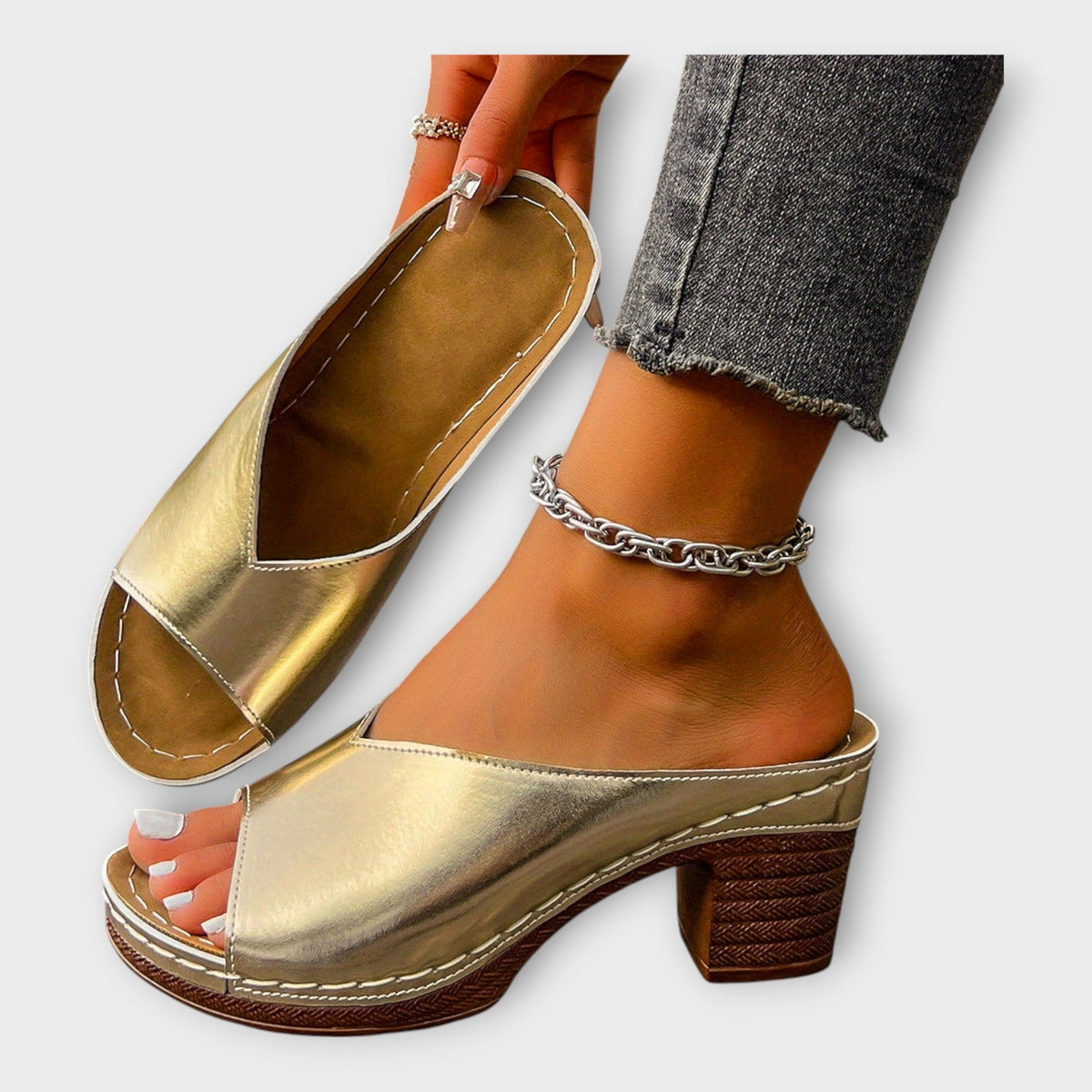 Heels with Thick Heel and Open Back